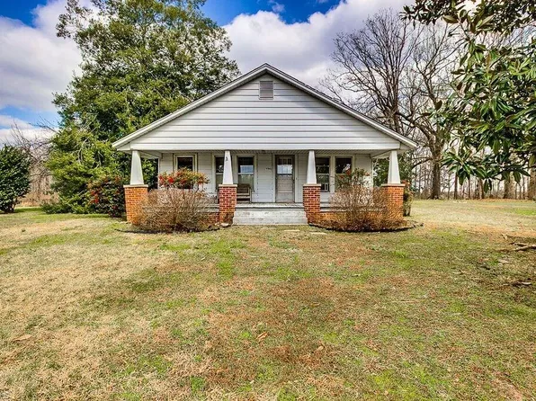 1341 State Highway 705, Seagrove, NC 27341