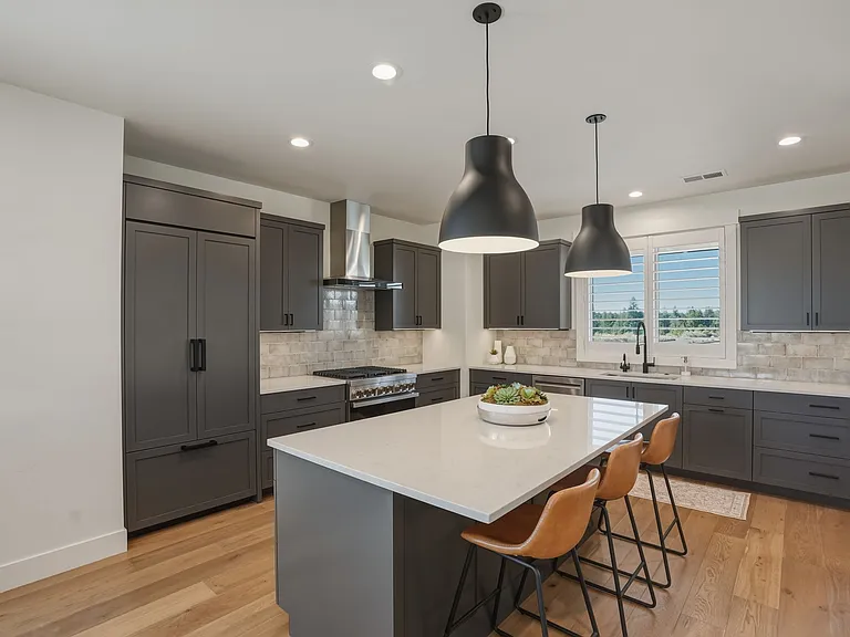 61281 McRoberts Ln — Photo 6