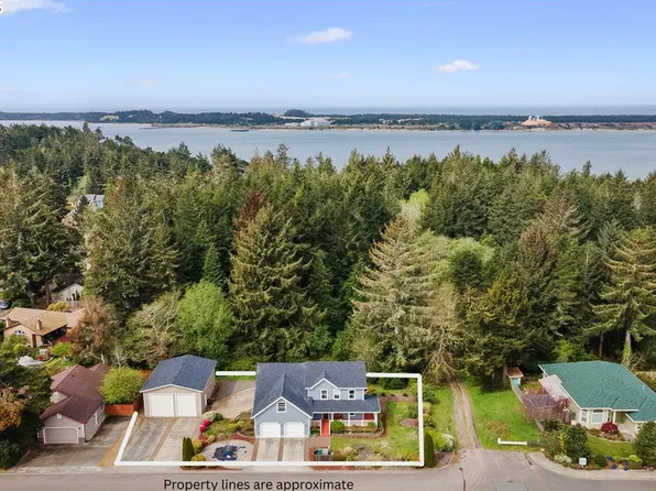 992 Seagate Ave, Coos Bay, OR 97420