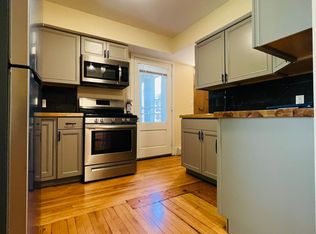 244 Maple St #3, Burlington, VT 05401