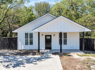 225 A St SW, Ardmore, OK 73401