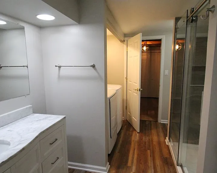 112 Steele St #2 — Photo 15