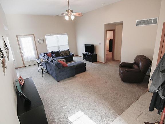 2nd image of 312 Moss Ct