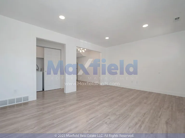 30 N Highway 89 #1 — Photo 14