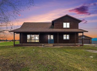 5892 N 96th Ave, Pentwater, MI 49420