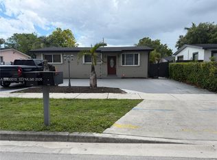 1166 W 24th St, Hialeah, FL 33010