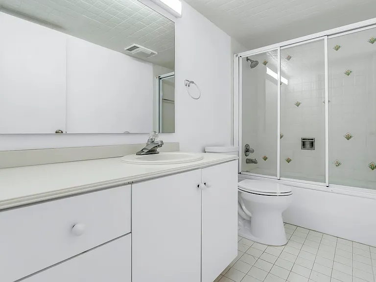 4201 N Ocean Blvd #203 — Photo 50