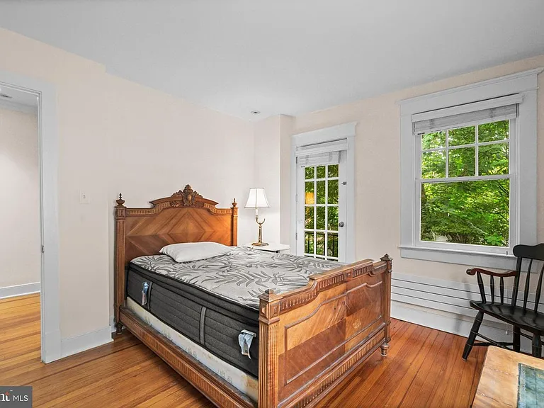 3301 Dent Pl NW — Photo 19