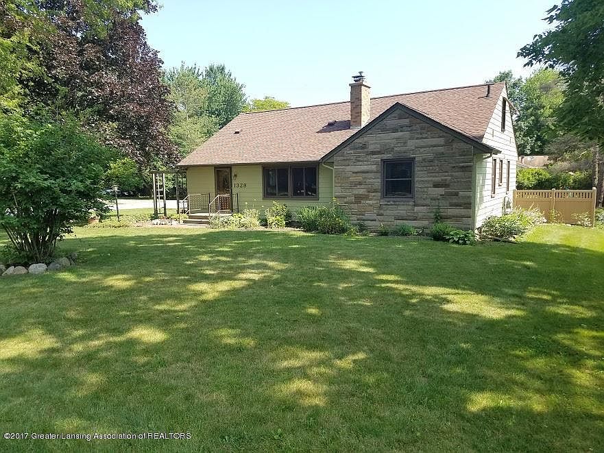 1st image of 1329 James Ave