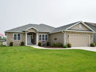 914 Kaywood Dr, Racine, WI, 53402