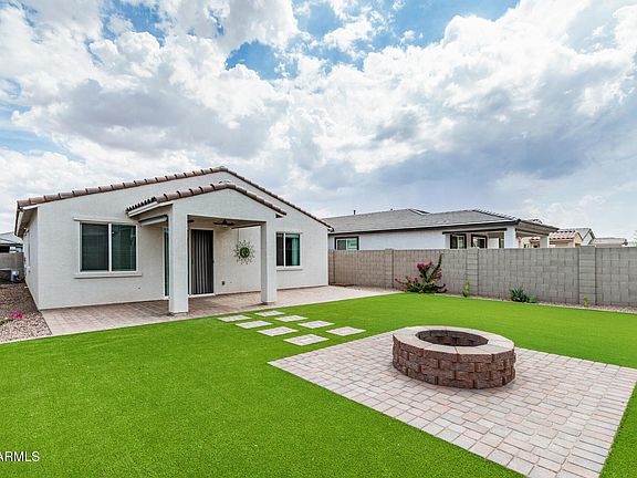 2nd image of 35170 W LA PAZ Street