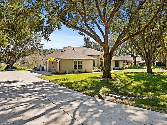 2nd image of 10478 Lake Hill Dr