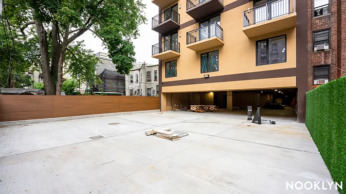 Rented by Nooklyn NYC LLC | media 20