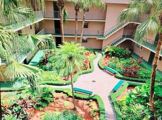 10425 SW 112th Ave APT 101, Miami, FL 33176