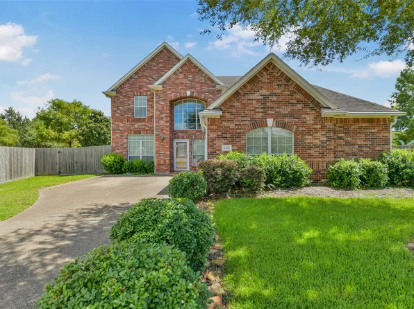2221 Silvercreek Ct, Deer Park, TX 77536