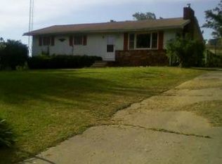 135AA Rr 1, Golconda, IL 62938