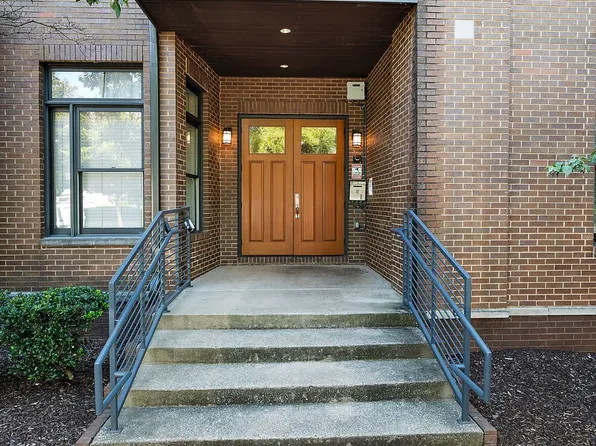 1706 18th Ave S Suite 306, Nashville, TN 37212