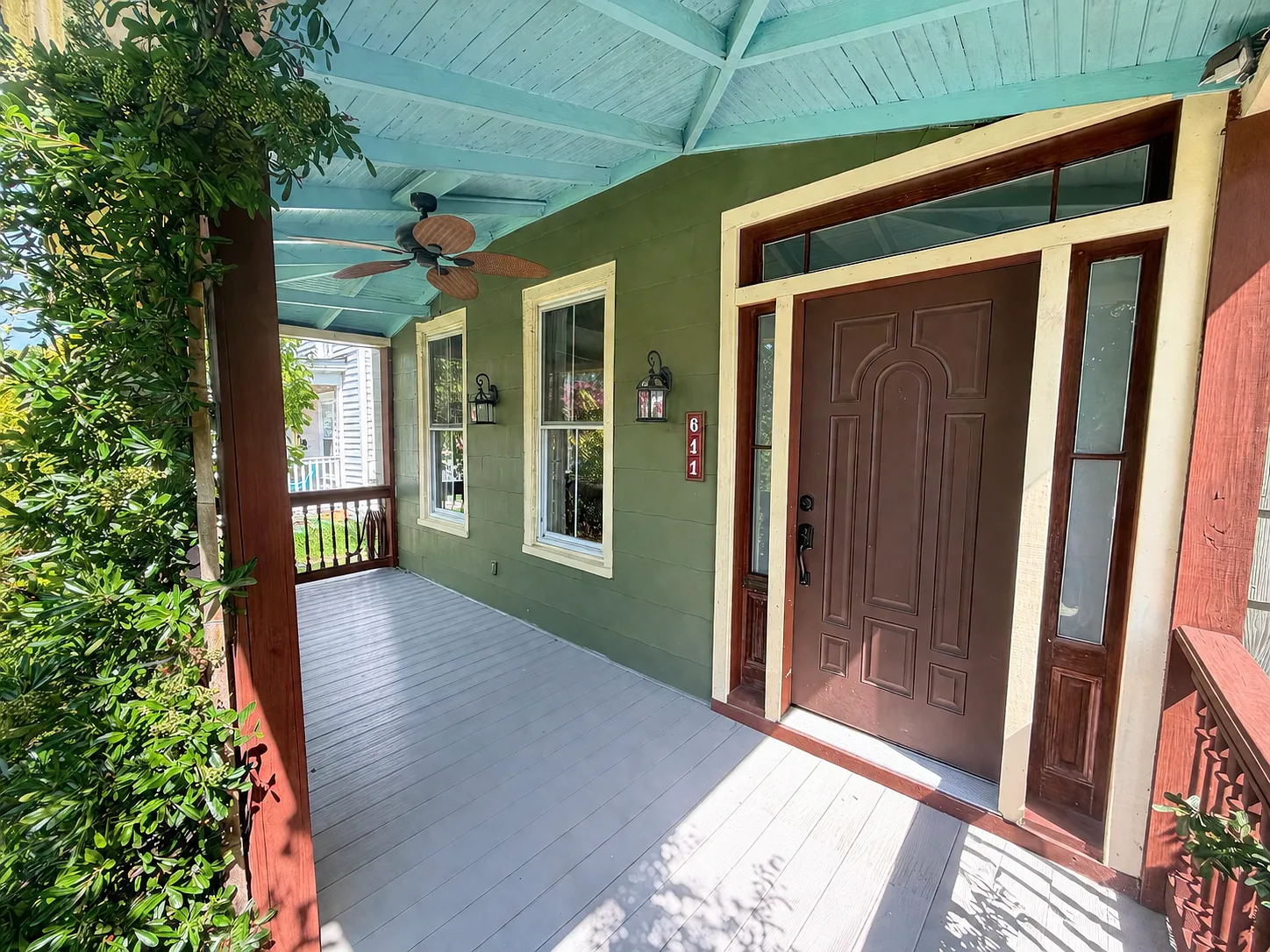 3 bed, 2.5 bath, 1796 sqft, $2,650 — Photo 2