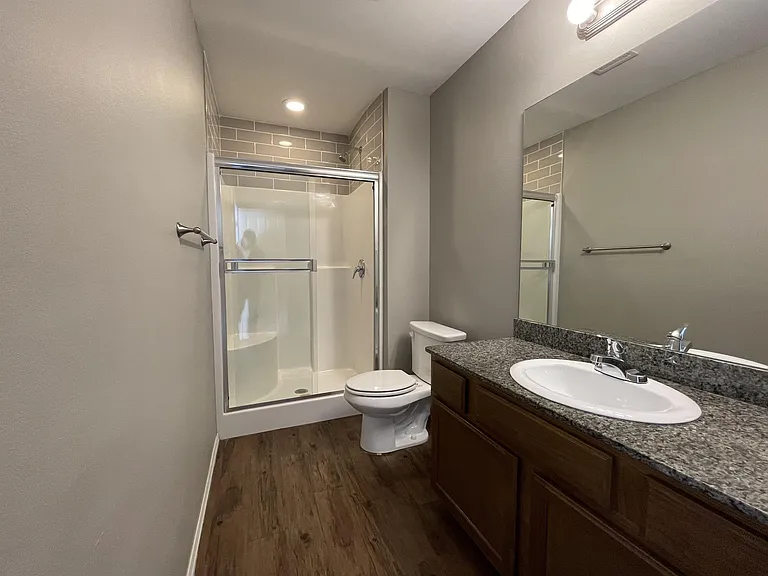 2902 SW Deerfield Blvd #2 — Photo 21