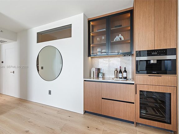 3rd image of 6365 Collins Ave APT 3904