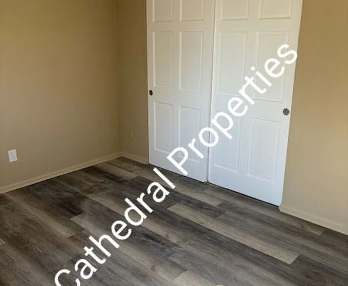 106 Lee Dr #3 — Photo 5