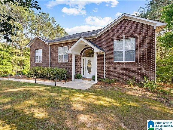 3rd image of 109 Racheal Ln