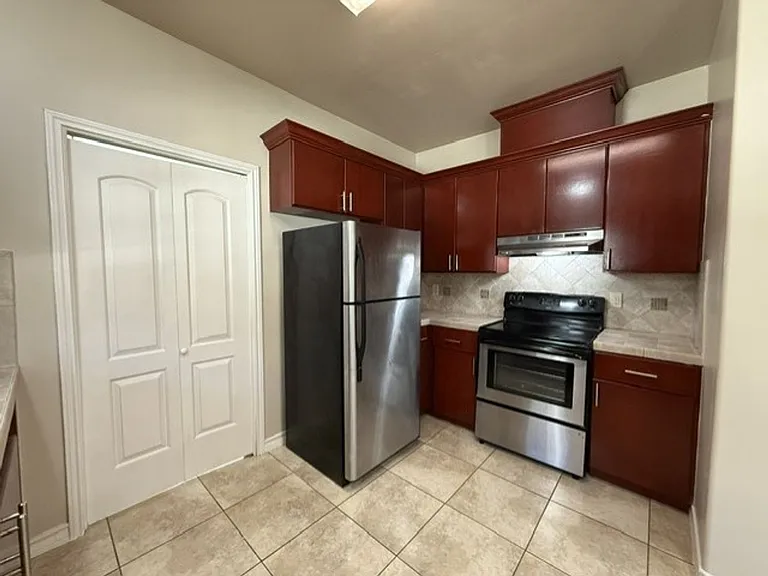 710 Alta Vista Dr — Photo 7