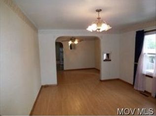 1316 21st St, Vienna, WV 26105