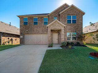 6208 Painswick Dr, Aubrey, TX 76227
