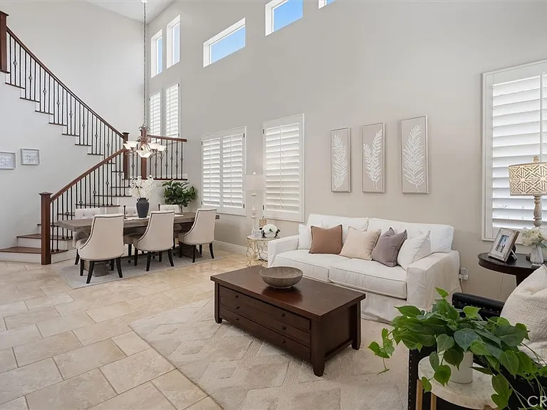 24231 Blossom Ct — Photo 7