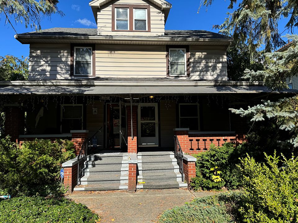 1st image of 1923 E 34th St #2