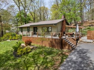 7 Superfine Rd, High Bridge, NJ 08829