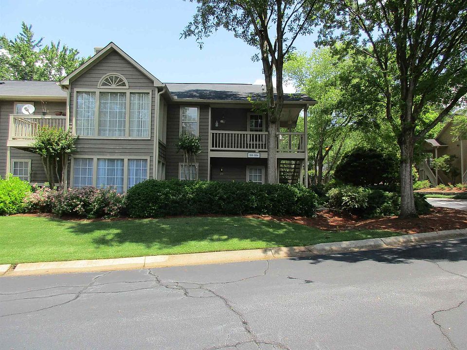 1st image of 1101 Country Park Dr SE