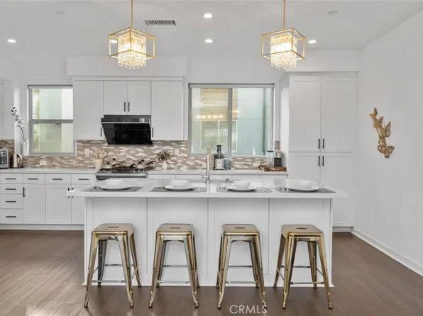 158 Placemark, Irvine, CA 92614