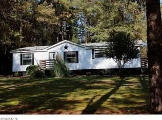 10631 Winchester Dr, Amelia Court House, VA 23002