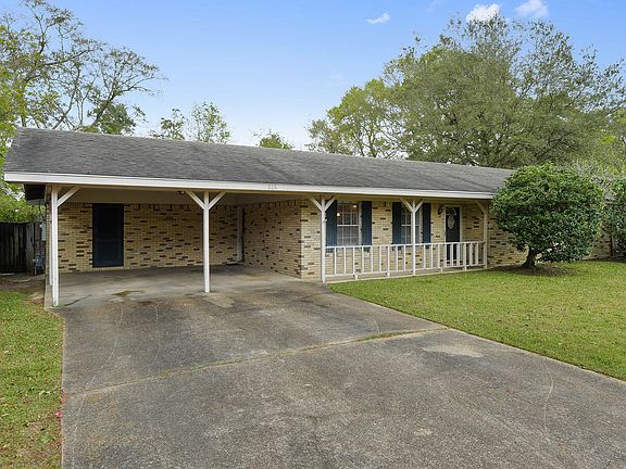 2nd image of 206 Pamela Dr