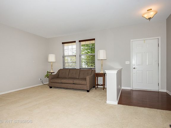 2nd image of 25218 W Presidential Ave