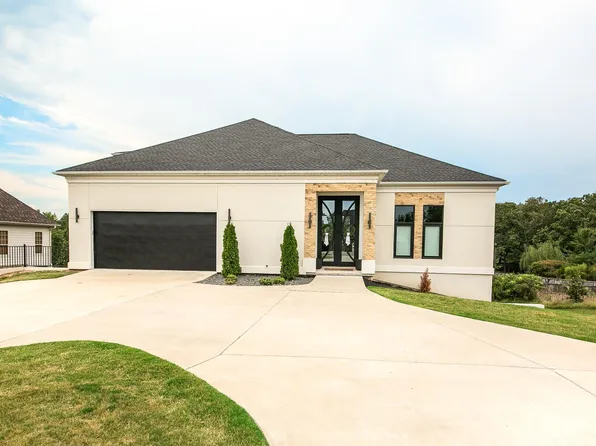 601 Greystone Blvd, Cabot, AR 72023