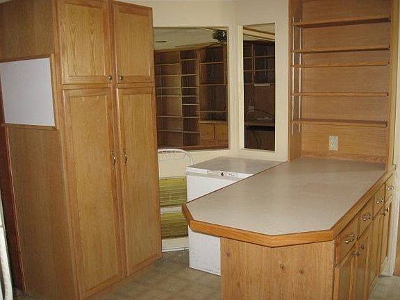4th image of 117 Canary Cir