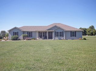 4620 W Rock Springs Rd, Decatur, IL 62522