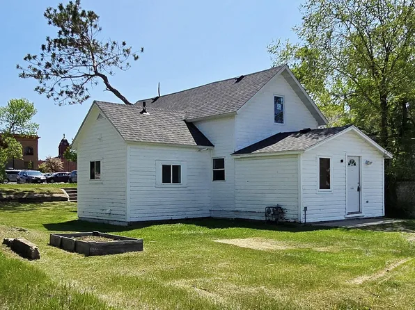 707 Irvine Ave NW, Bemidji, MN 56601