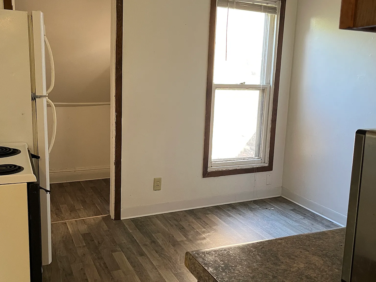 2 bed, 620 sqft, $1,525 — Photo 2