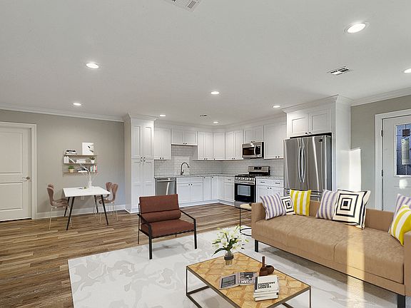 2nd image of 4609 Utopia Dr
