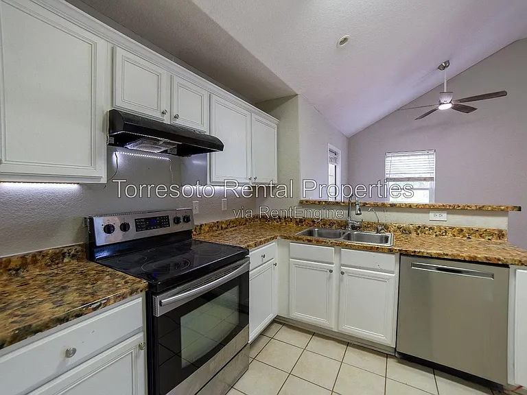 1919 E Highland Blvd — Photo 11