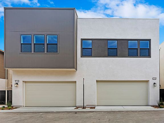 Homesite 36 Garage