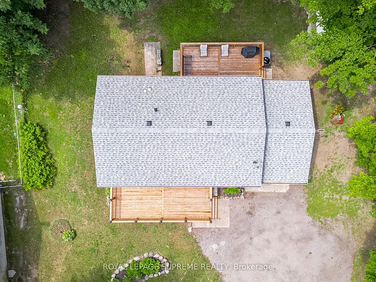 114 Desroches Trl — Photo 38