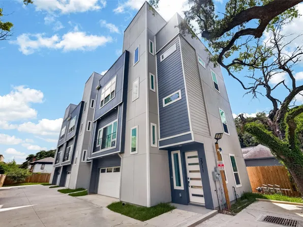 2711 Dennis St, Houston, TX 77004