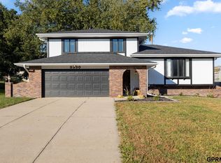 3330 S 157th St, Omaha, NE 68130