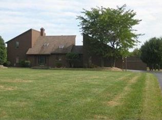 5859 Columbiana Rd, New Middletown, OH 44442