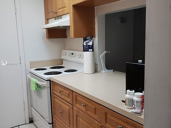3rd image of 6051 SW 41st St #203